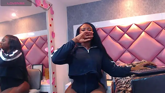 Thegreatonelady Chat XXX live