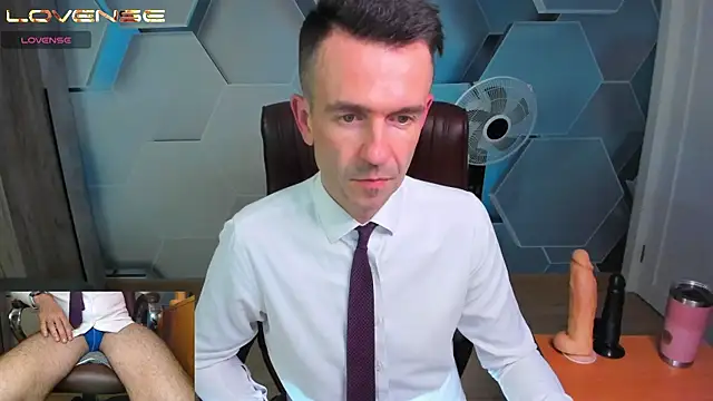 SteveTiger – Naživo XXX chat