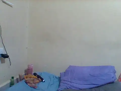 Nasty-pie1's Live XXX Chat