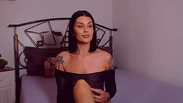 YvonneEverlee লাইভ XXX চ্যাট
