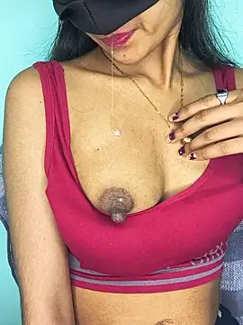 cute_simmy0 Adlı Modelin Canlı XXX Sohbeti
