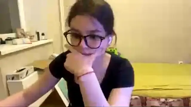 XXX chat uživo modela SaintMari