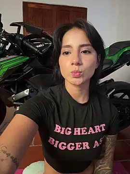 Chat XXX ao vivo de Ale_Lewis