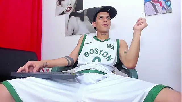 big_hot_boy_'s Live XXX Chat