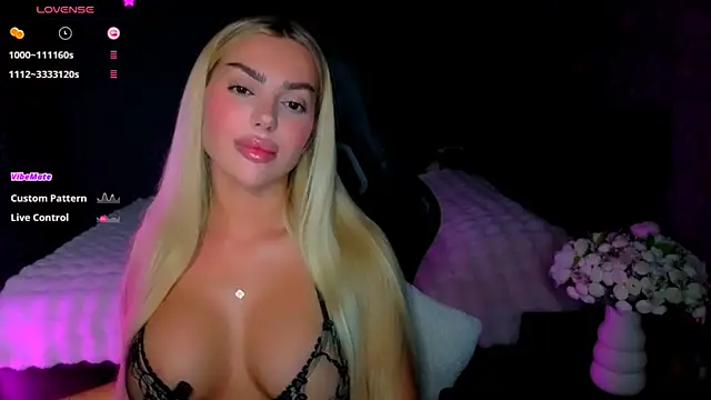 Ayla__Demir 现场XXX聊天