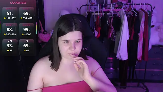 AmyVibess' Live XXX Chat