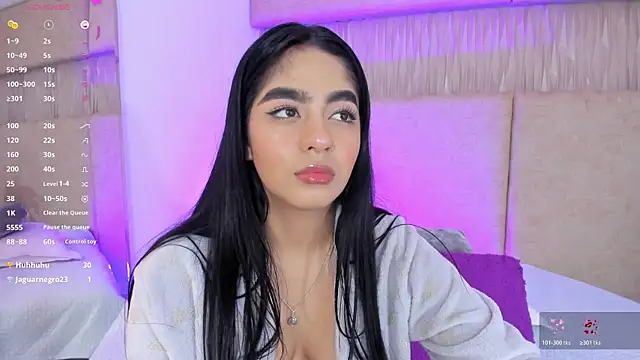 _kyraa_'s Live XXX Chat