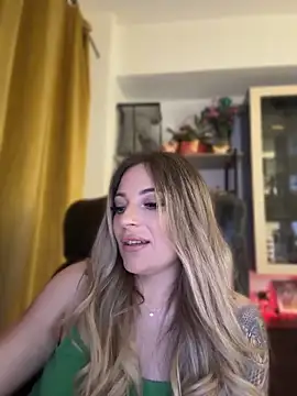 Chatroom XXX en direct de Rania_Stitch