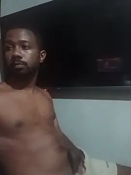 Chat +18 de CristianoRogerr ao vivo