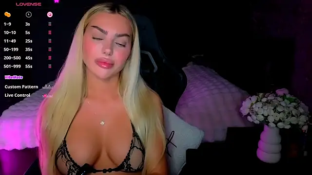 Ayla__Demir Chat XXX in diretta