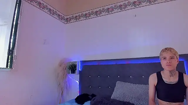 Ale_cuzzn Live XXX chat