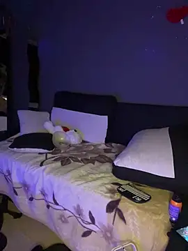 Mohdollmen Adlı Modelin Canlı XXX Sohbeti