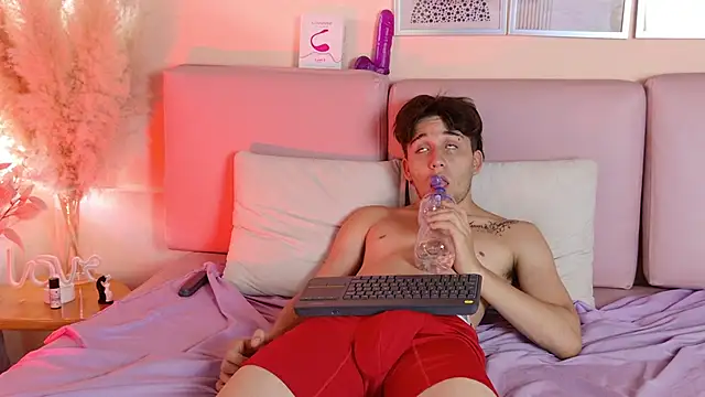 XXX chat uživo modela JazMaxxx