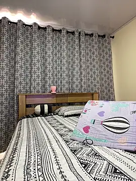 reaLISStic Adlı Modelin Canlı XXX Sohbeti