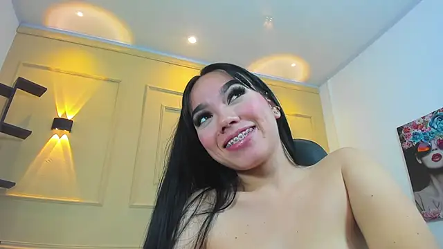 Chat +18 de MOLLYSPENCER1 ao vivo