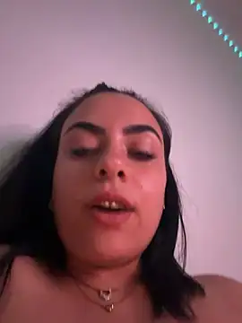 Marisa_ass Adlı Modelin Canlı XXX Sohbeti
