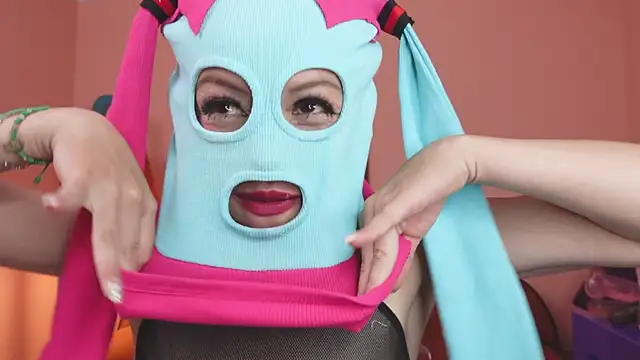 miss__wanda – Naživo XXX chat