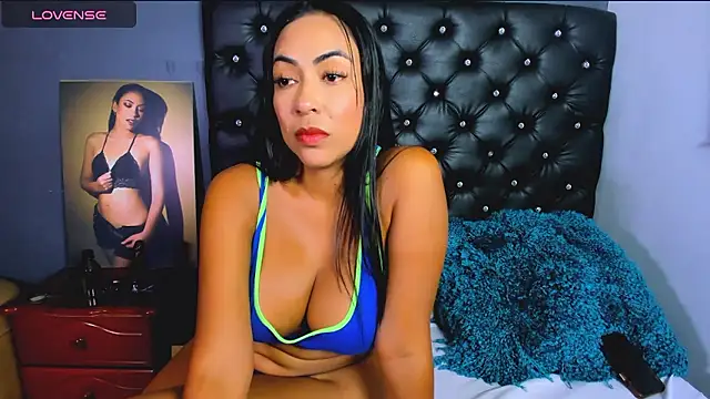catalinamuss_'s Live XXX Chat