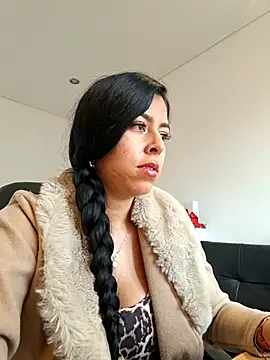 Chat XXX en directo de Luianna