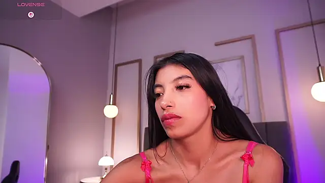 Tiffany_Low's Live XXX Chat