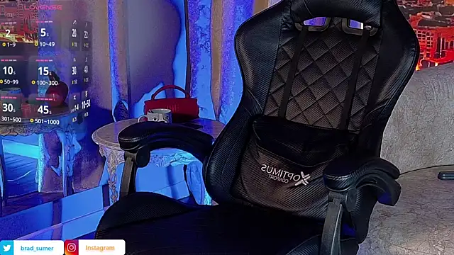 Онлайн чат XXX Brad_Summer