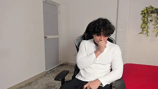 Chatroom XXX en direct de latin_beast4