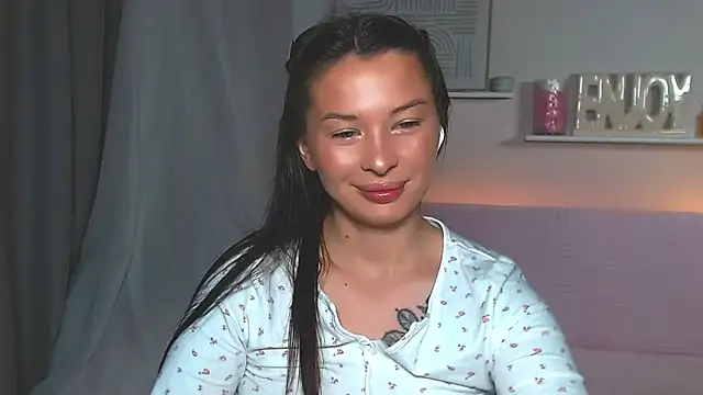 AlexaSven Chat XXX in diretta