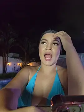 Pretty_Julieta 라이브 XXX 채팅