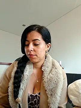 Luianna's Live XXX Chat