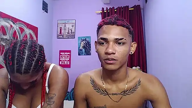 Chatroom XXX en direct de black_twinks
