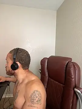 Fathero1time Chat XXX live