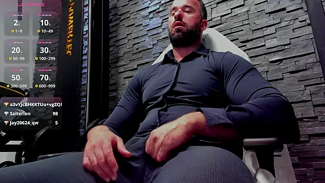 צ'אט XXX בשידור חי של David_Big_Daddy