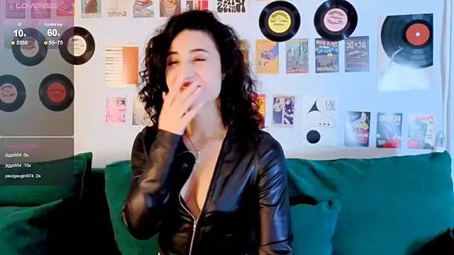 دردشة Maya_Rogerss الجنسية المباشرة