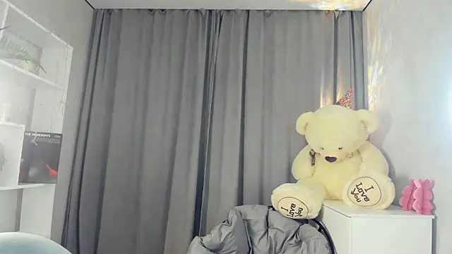 BelleDream live XXX chat