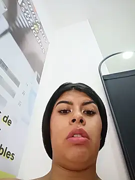 SOFIA-11_ Chat XXX in diretta