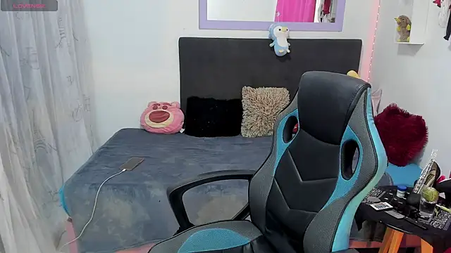 XXX chat uživo modela Hanna_long