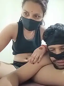 Chat XXX ao vivo de kiran-baby
