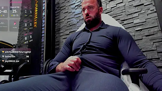 Chatroom XXX en direct de David_Big_Daddy