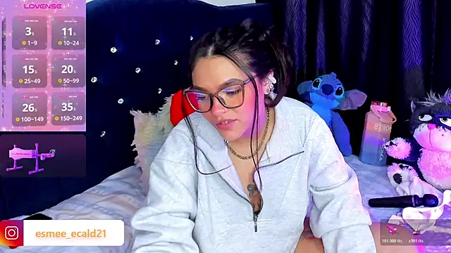 EsmeCaldwel Obrolan Langsung XXX