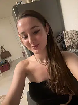 ZaylaDreams' Live XXX Chat