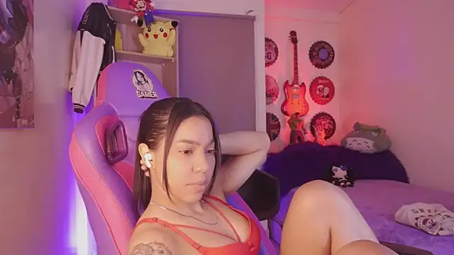 Chatroom XXX en direct de madelyn_rose_