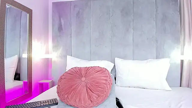 Martinna_Cooper_ élő XXX-chatje