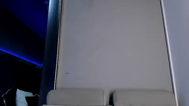 Amareto_'s Live XXX Chat