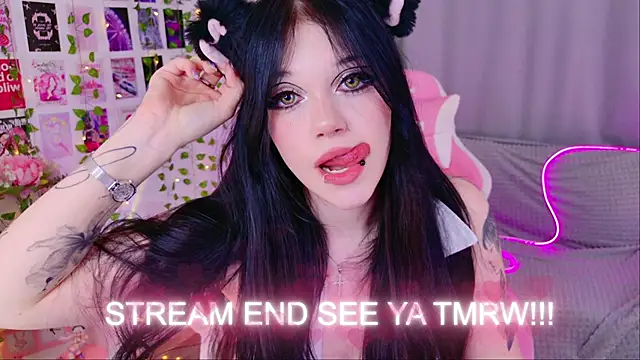 JessicaAddamss' Live XXX Chat