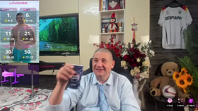 دردشة SpartacusDaddy48 الجنسية المباشرة
