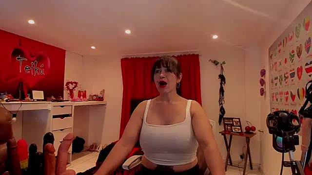 Chatroom XXX en direct de Sarah_teiku