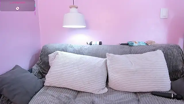 Chat +18 de Hiyakasudere ao vivo