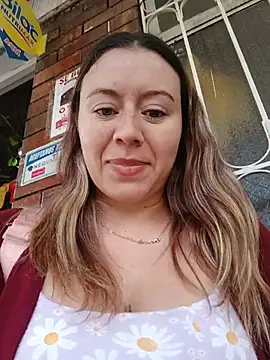 Hannah-colx Adlı Modelin Canlı XXX Sohbeti