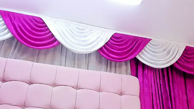 CanelaDevil_ Adlı Modelin Canlı XXX Sohbeti