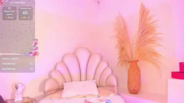 SelenaRogers Show Webcam